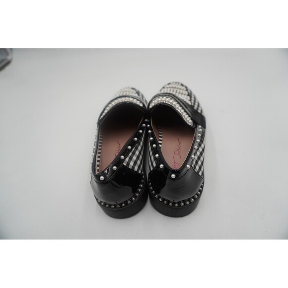 Betsey Johnson Shoes Women Darian Pearl Embellished Tailored Lug Sole Loafers 7M - Picture 3 of 11